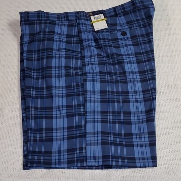 Jack Nicklaus Black Iris Golf Flat Fronts Sz. 44W Shorts with Pockets - Picture 1 of 10